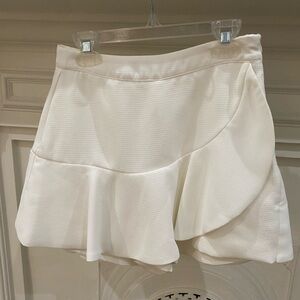 Do + Be White Skort
